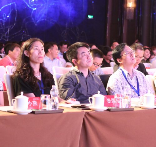 ��ӳǼ��F����(��һ)�c��λ������